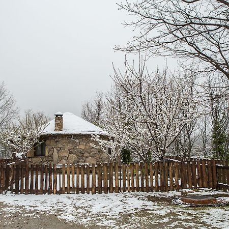 Albergue El Solitario Banos De Montemayor Luaran gambar
