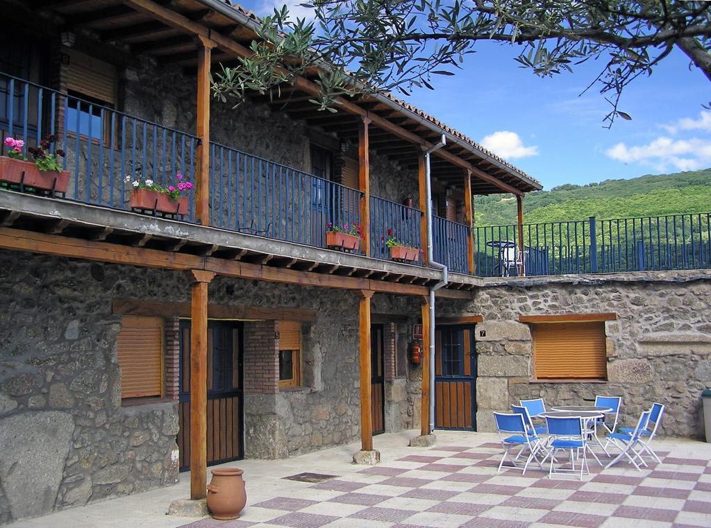 Albergue El Solitario Banos De Montemayor Bilik gambar