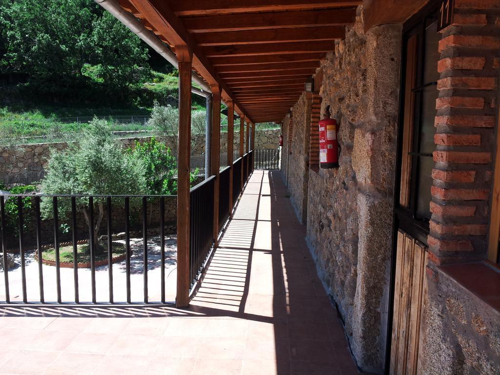 Albergue El Solitario Banos De Montemayor Bilik gambar